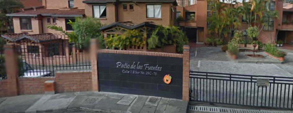 Patio de Las Fuentes